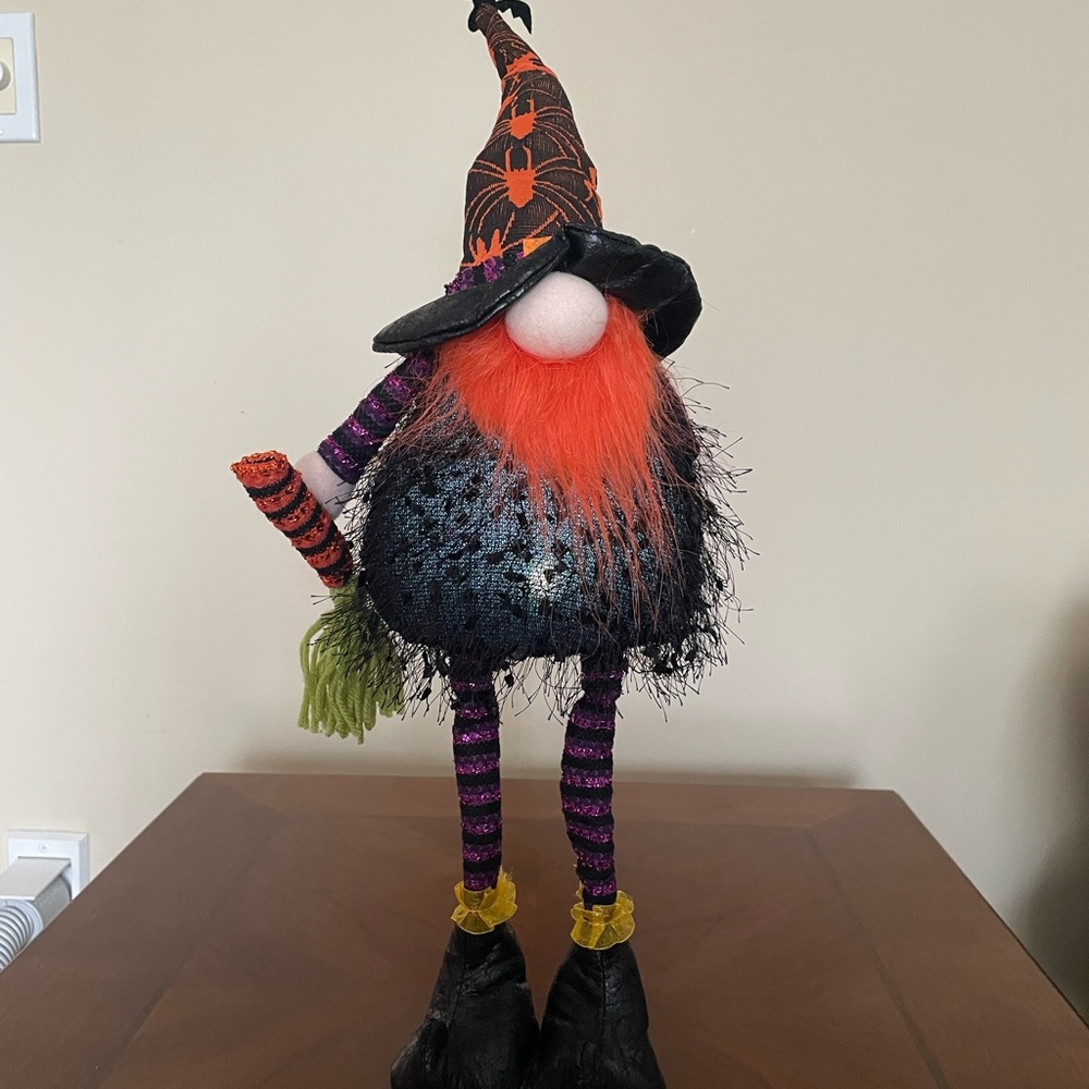 LED Lighted Halloween Gnome Witch - Picture 2 of 5